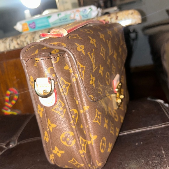 Louis Vuitton Métis Monogram - Picture 3 of 10